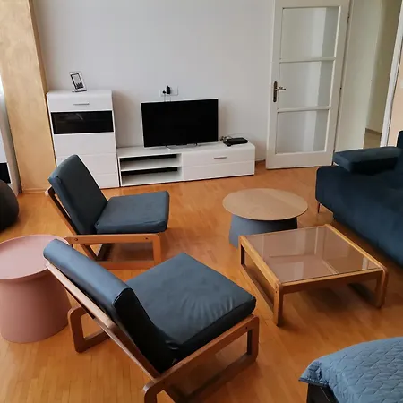 Calla 4 - Main Square, In The Shopping Center - Parking Slot With Securiti And Video Apartament *