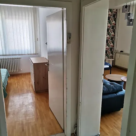 Calla 4 - Main Square, In The Shopping Center - Parking Slot With Securiti And Video شقة *