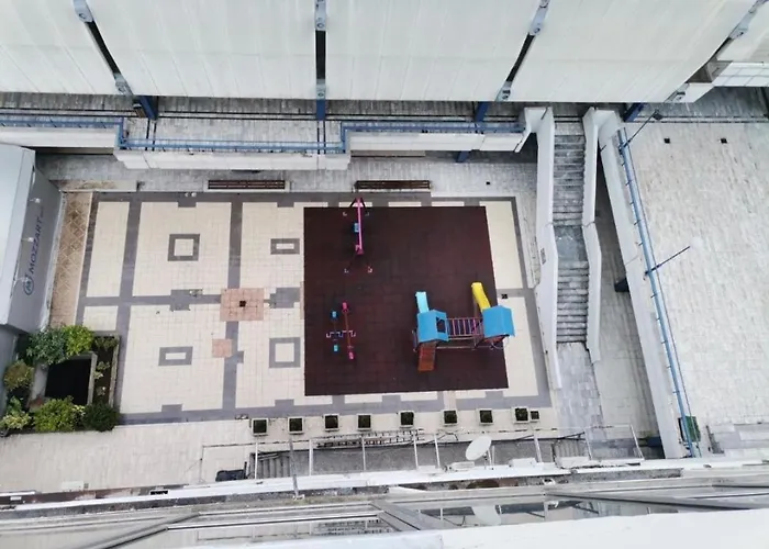 Calla 4 - Main Square, In The Shopping Center - Parking Slot With Securiti And Video Apartman Szkopje