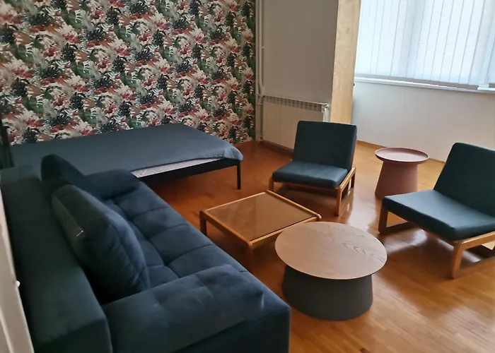 Calla 4 - Main Square, In The Shopping Center - Parking Slot With Securiti And Video * Skopje