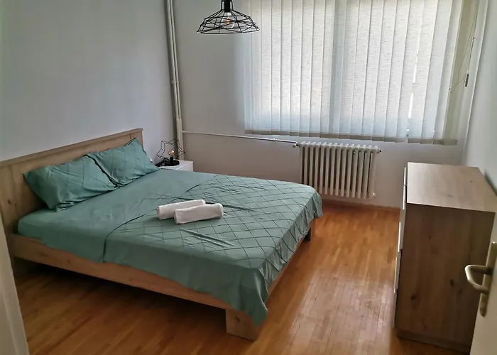 Calla 4 - Main Square, In The Shopping Center - Parking Slot With Securiti And Video Appartement *