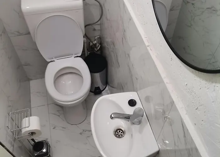 Apartman Calla 4 - Main Square, In The Shopping Center - Parking Slot With Securiti And Video Szkopje