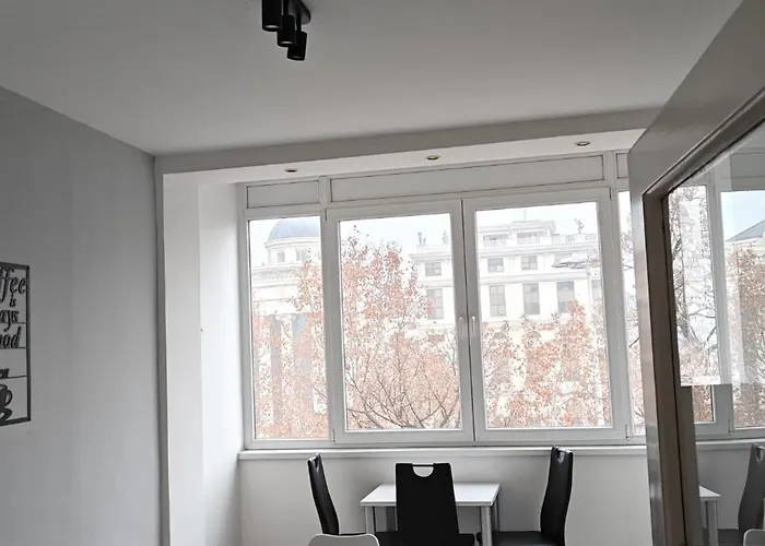 Calla 4 - Main Square, In The Shopping Center - Parking Slot With Securiti And Video *